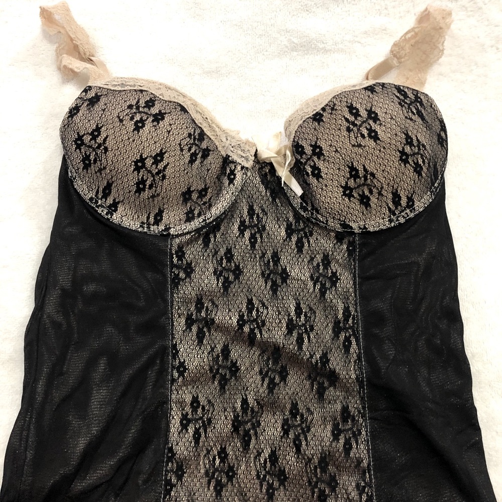 NWOT Sophie B Chemise